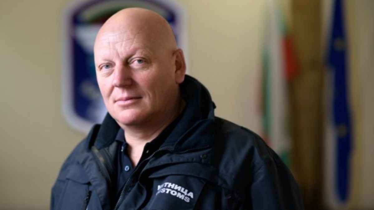 Вижте каква сума прибирал на месец шефът на митница "Калотина"
