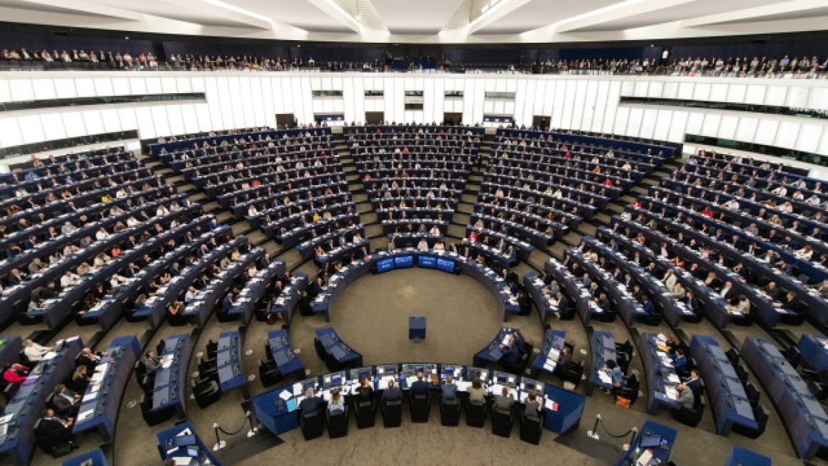 Брекзит отново в центъра на дискусиите в европарламента