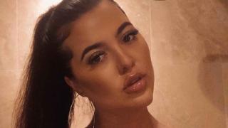 Жена с 4 гърди легна под скалпела и се раздели с 2 от тях СНИМКИ 18+