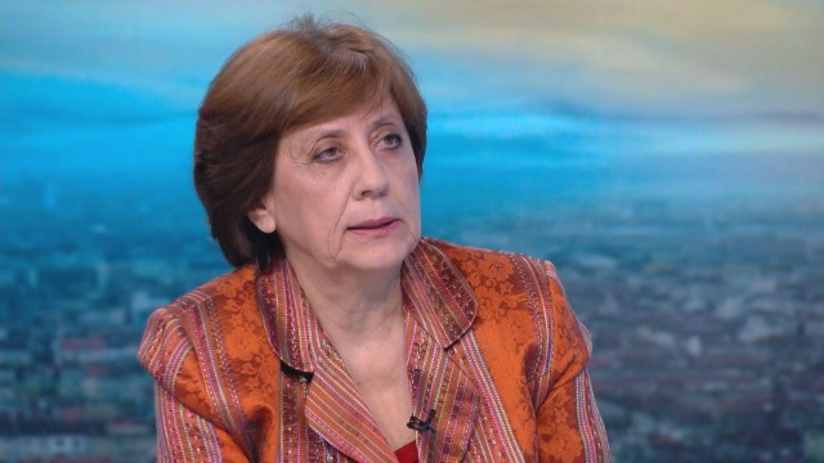 Ренета Инджова разтревожена за лева и еврото: Всички могат да се окажат "зад борда"!