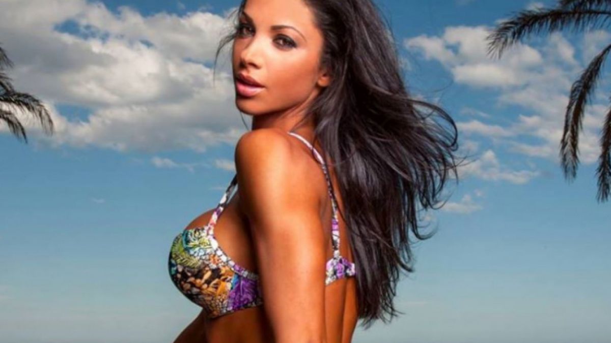 Биляна Йотовска зашемети от Сейшелите СНИМКИ 18+