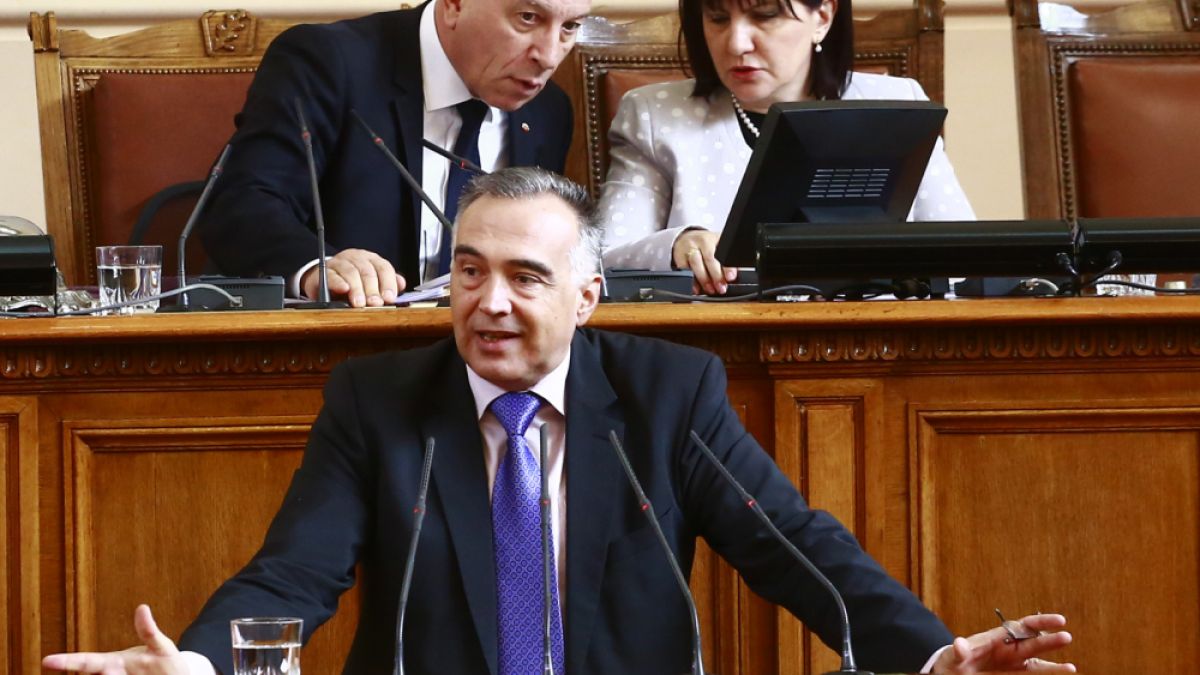 Антон Кутев за трети път е служебен правителствен говорител