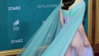 Звезда от сериал се появи на премиера по гол задник СНИМКИ 18 +