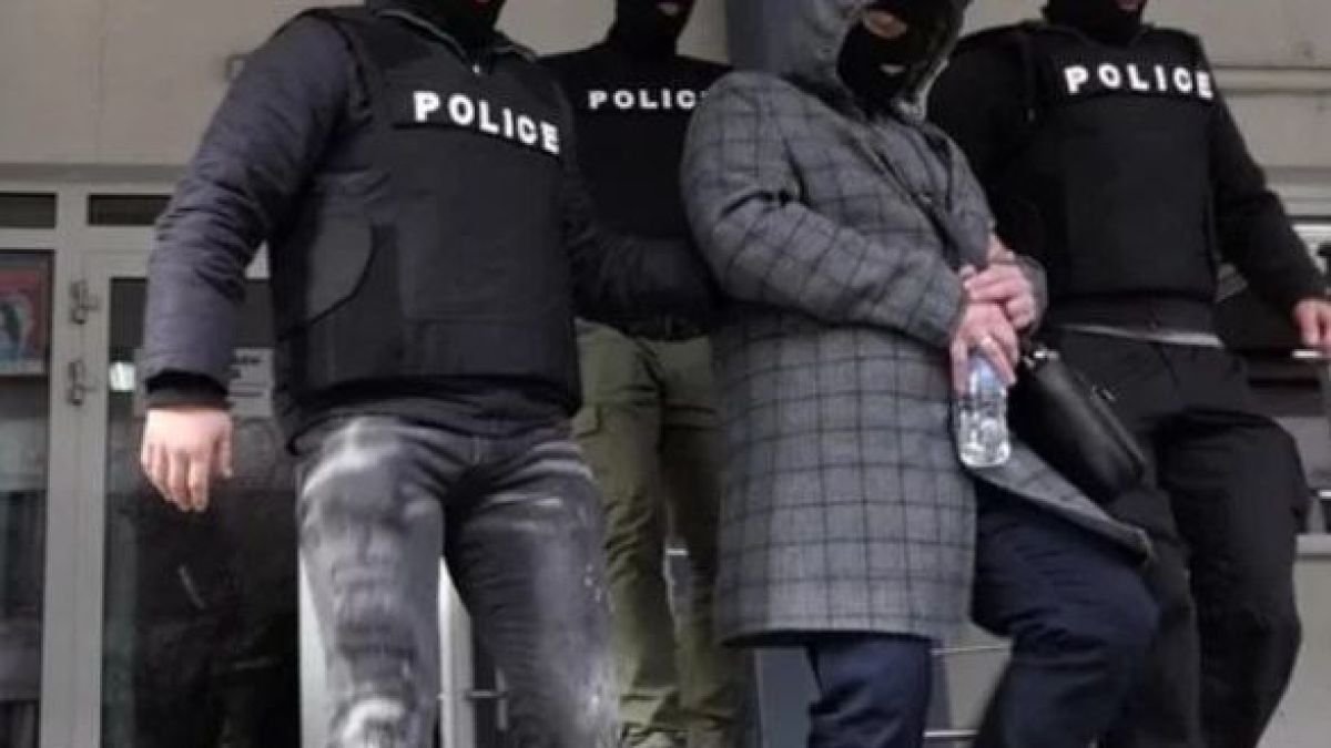 Реши се съдбата на полицейския шеф, свил печеливш фиш от баба