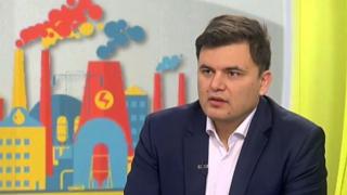 Анализ: Как Девня и Челопеч изпревариха София по заплати ВИДЕО