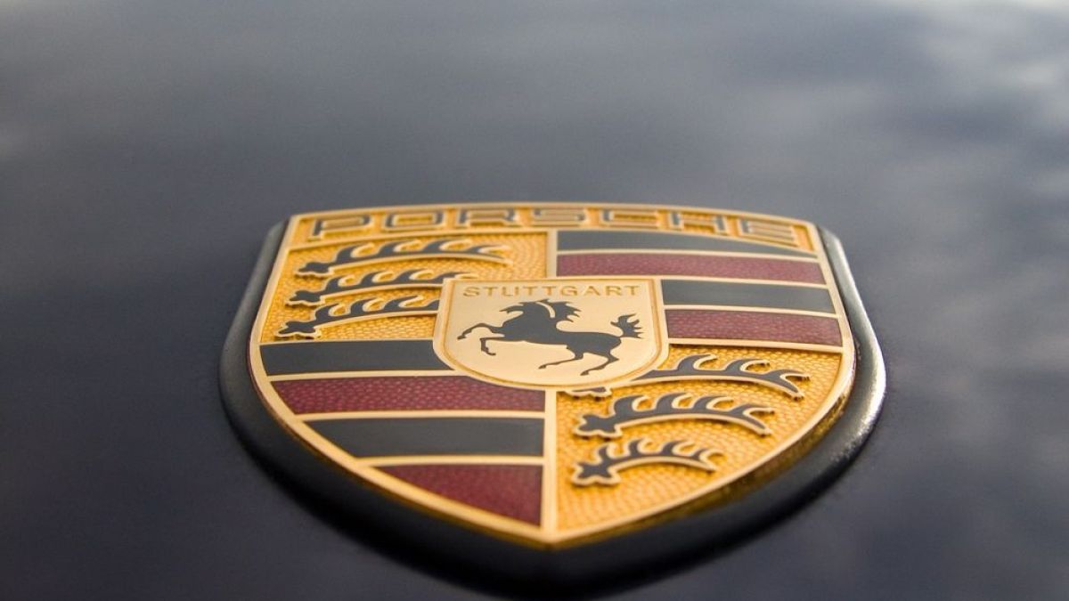 Най-бруталното Porsche в света се продава у нас за 1 милион лева СНИМКИ