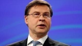 Еврокомисар разкри какво ще се случи с лева и спестяванията ни при влизане в ерозоната