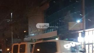 Полицаи нахлуха в еротичен клуб в Пловдив и натръшкаха... 