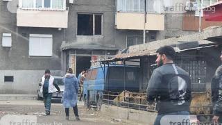 Цигания до шия: Ето какво се появи в "Столипиново" СНИМКИ