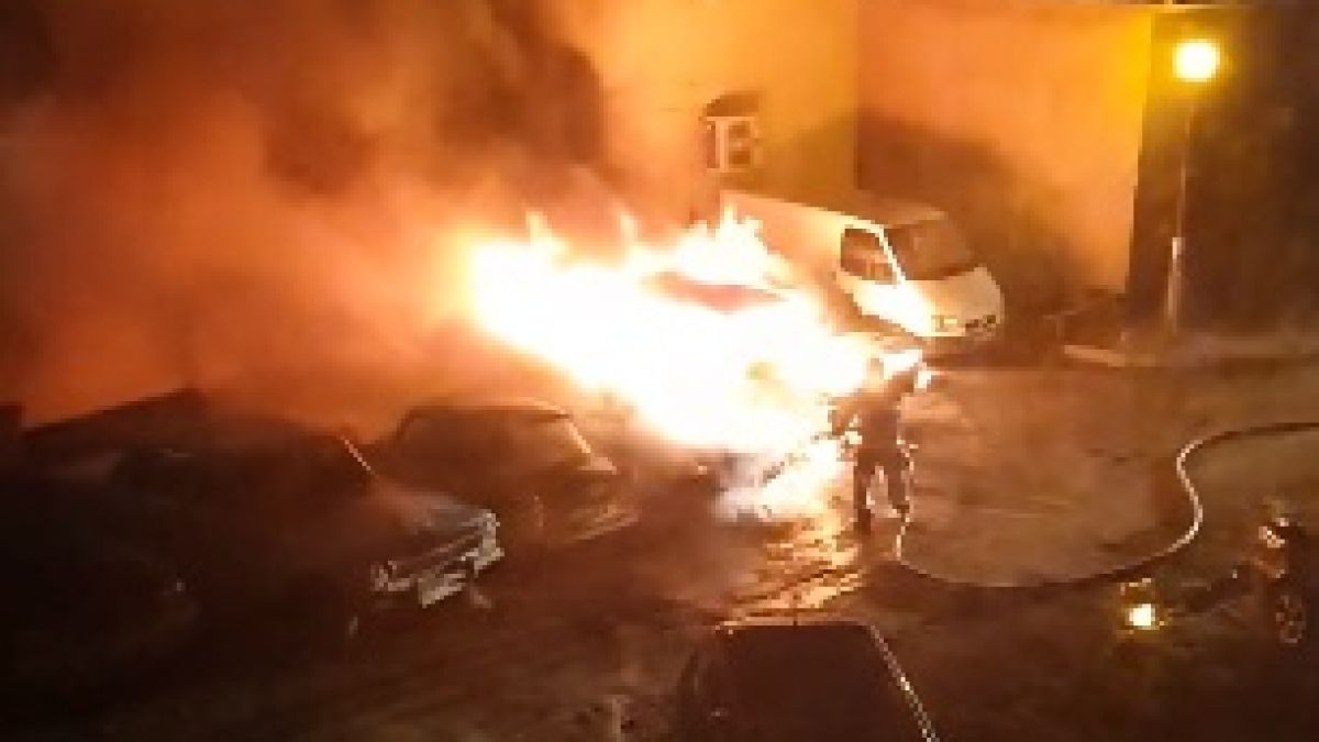 Среднощен взрив събуди перничани! В основата на екшъна се оказа... СНИМКИ