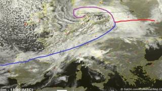 Meteo Balkans бие тревога: Гръмотевични бури връхлитат България до часове