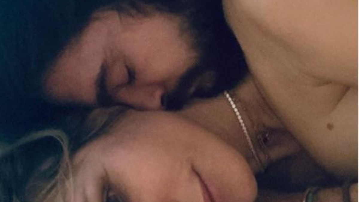 Хайди Клум подпали мрежата с интимна СНИМКА от спалнята 