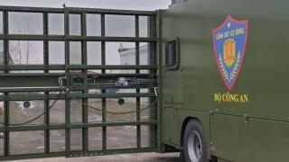 Създадоха уникална машина за борба с размирици в Украйна СНИМКИ