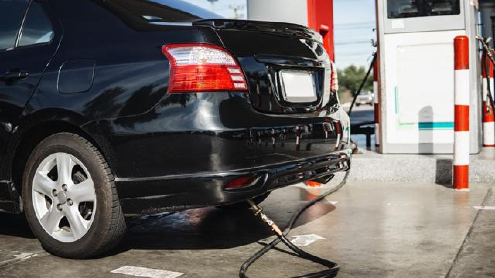 Автомобили с АГУ: Можем ли да "палим" на газ през зимата?