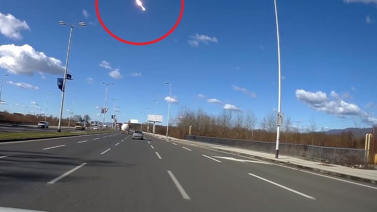 Метеорит избухна над Хърватия ВИДЕО