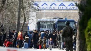 Гърция поиска нещо извънредно от ЕС заради бежанците