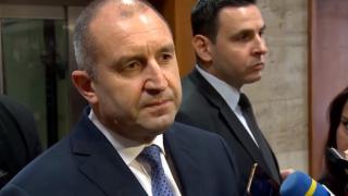 Радев: Няма нищо секретно в чата ми с Пламен Бобоков