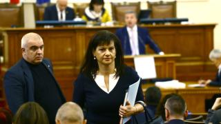 Консултациите за нова Конституция започват! Първи с ГЕРБ се срещат... 