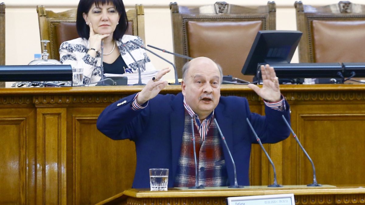 Георги Марков: ЕК удари дъното с цинизъм, безсрамие и глупост заради гейовете  