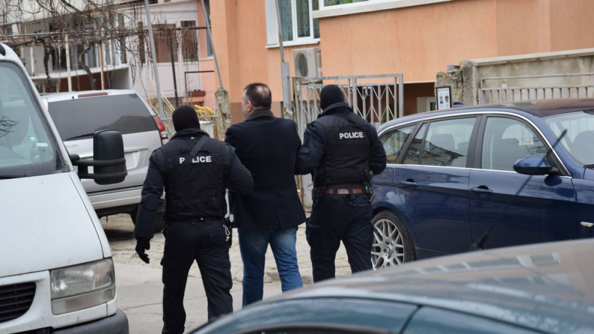 Арести в Плевенско след кървав екшън