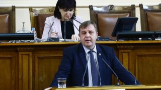 Красимир Каракачанов с критики към служебния кабинет 