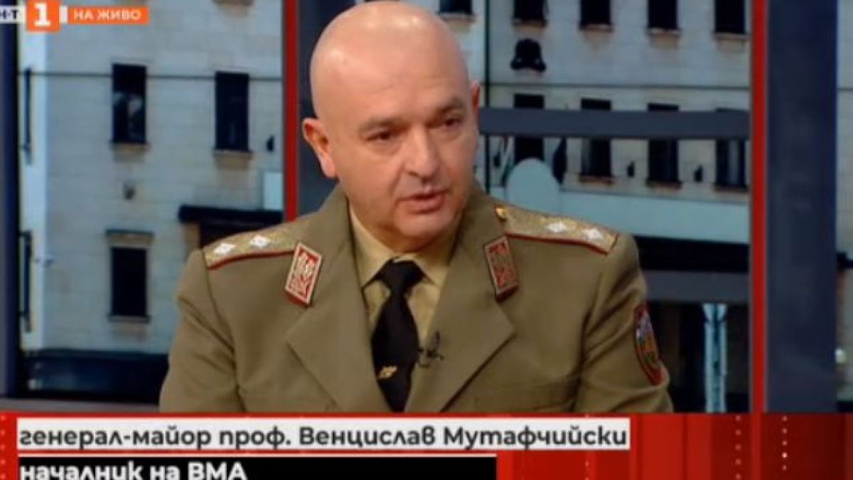Началникът на ВМА намекна, че коронавирусът е в България