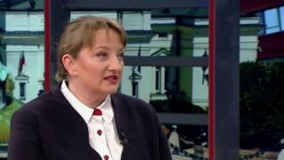 Социалният министър с горещи новини за болничните и коронавируса в България