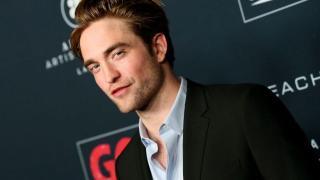 Шубе: Новият Батман си слага аларми на...