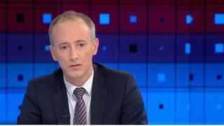 Министър Вълчев посочи нещо по-страшно в България от коронавируса