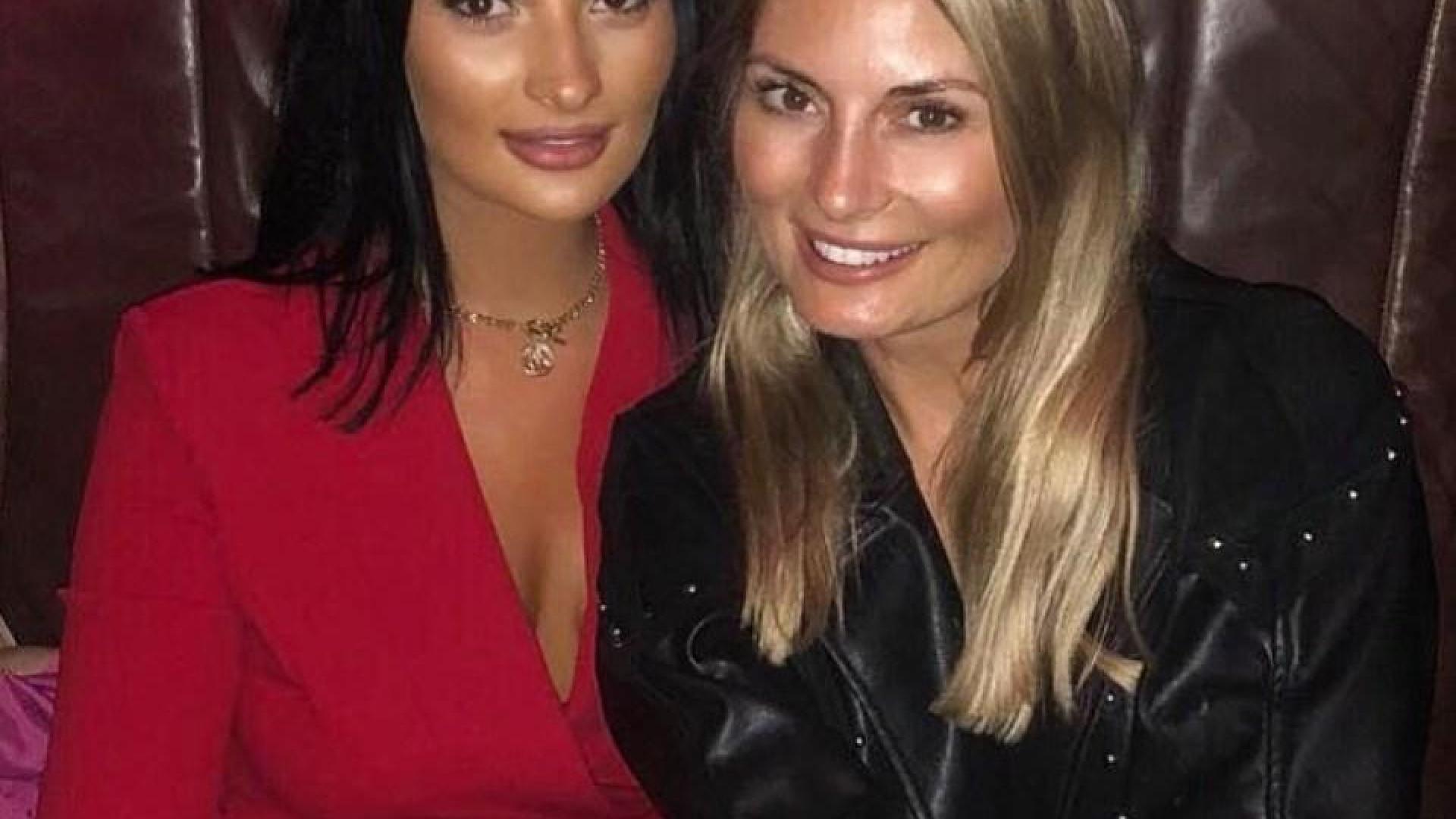 Често тези красиви момичета са бъркани със сестри, но истината е, че... СНИМКИ 