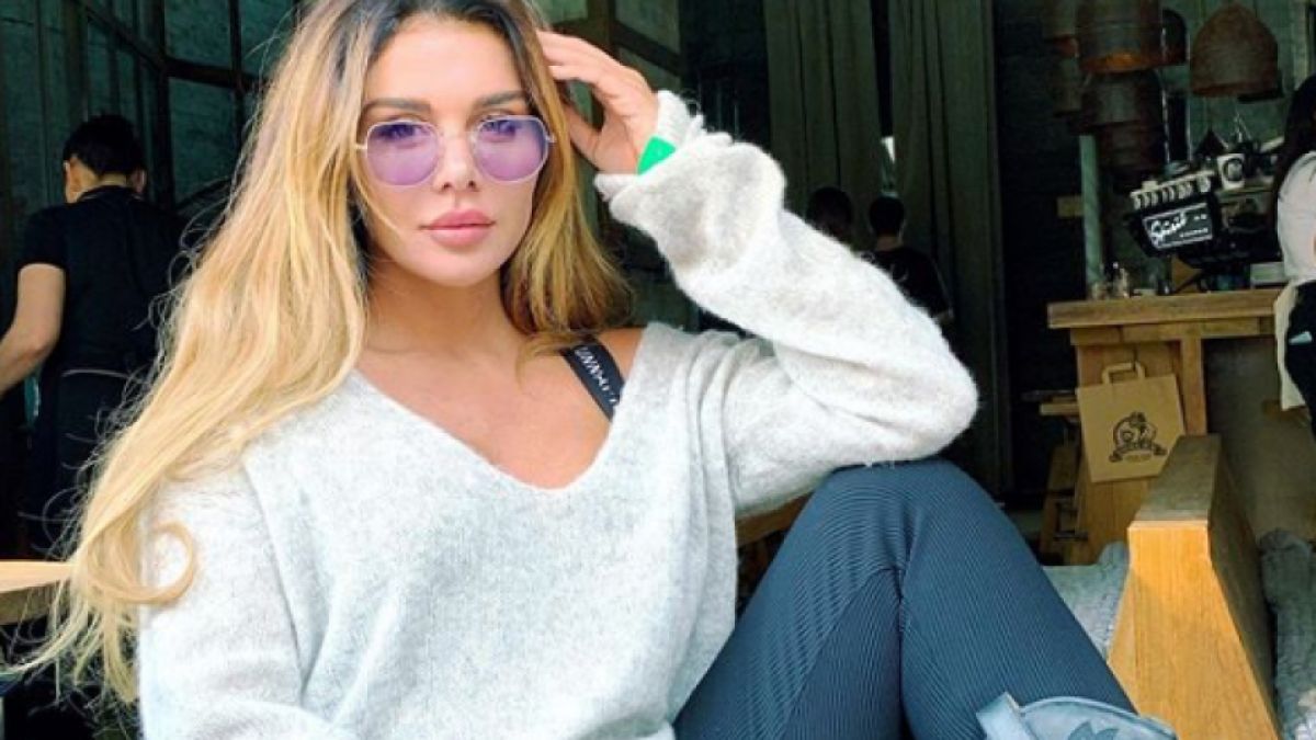 Анна Седокова разказа как е била насилвана на 12 години 