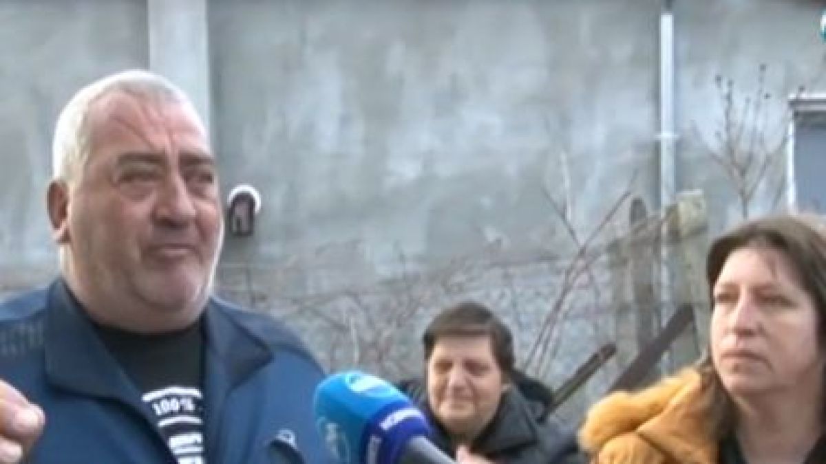 Бащата на прегазения Тошко: 6 часа е лежал там като куче, с найлон покрит, без да... ВИДЕО 