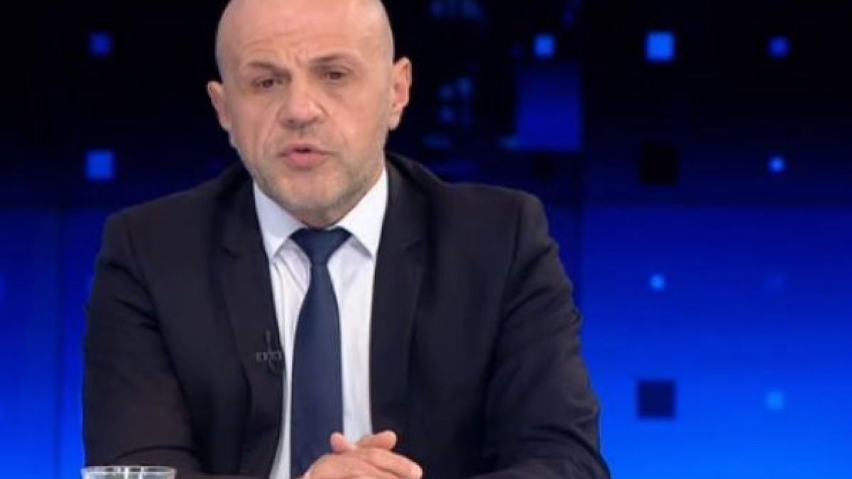 Томислав Дончев обясни как ще се връщат надвзетите от "Булгаргаз" пари на клиенти 