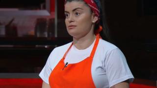 Участничка в Hell's Kitchen изби рибата, изръси голям бисер