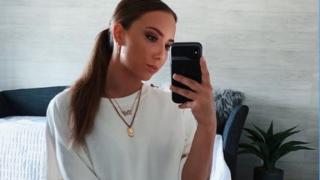Щерката на Еминем е фитнес маниачка СНИМКИ