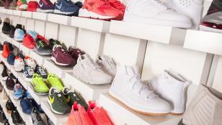 Скандал заради модел маратонки на Puma, приличащи на Хитлер