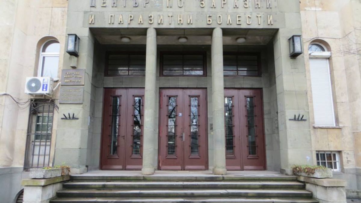 Националният център по заразни и паразитни болести с най-важното за коронавируса
