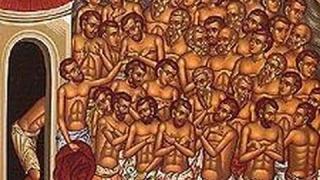 Черпят любими имена, спазват се строги обичаи срещу страшни болести 