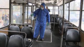 Безопасна ли е дезинфекцията на градския транспорт в София?