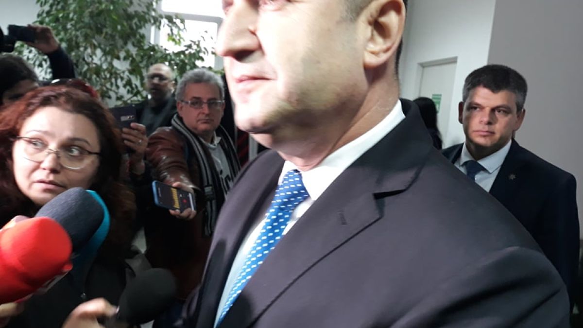 Радев с първа реакция след решението на КС за имунитета му  