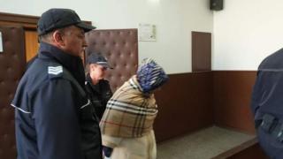 Черни облаци надвиснаха над щерката на цар Киро, спипана с много хероин
