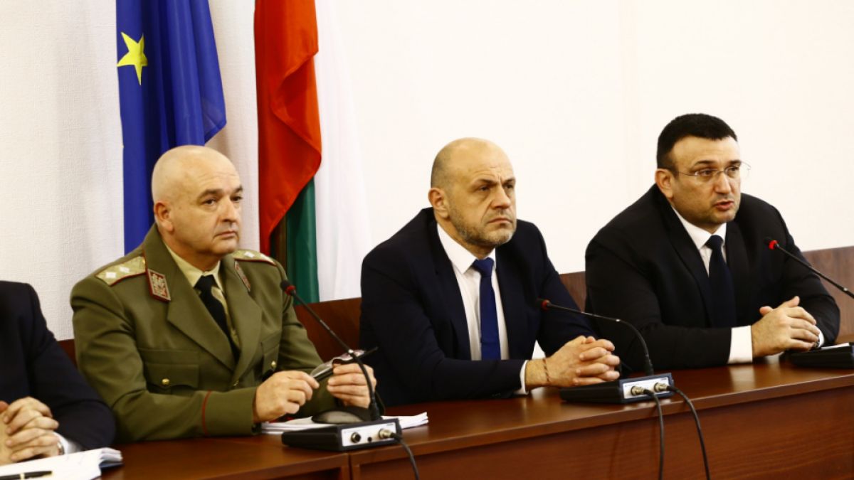 Още важни подробности за извънредното положение в България до 13 април ВИДЕО
