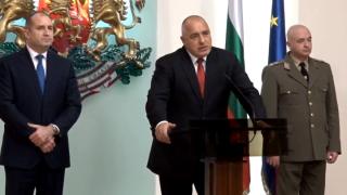 Премиерът: Най-важно е да защитим здравните работници, ще има по 1000 лева допълнително за тях ВИДЕО