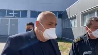 Борисов инспектира фабрика за защитни облекла във Враца  ВИДЕО