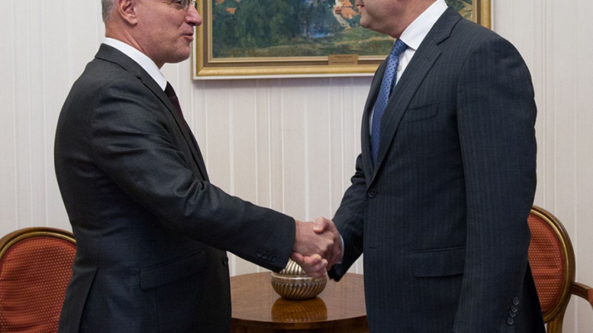 Шефът на БНБ каза на президента какво се случва с банките у нас заради COVID-19