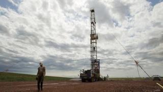 Започнаха първите проблеми на американските производители на шистов нефт
