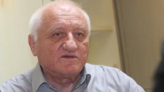 Как е оцелял Исак Нютон по време на чумната епидемия