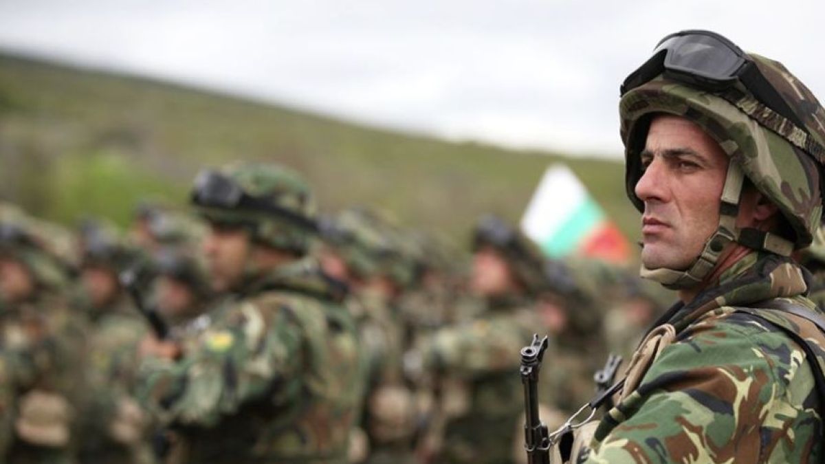 И военните влизат в борбата с чумата на ХХI век 