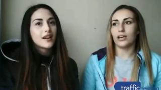 Де гиди коронавирус! Талантливи българки трепят заразата в народна песен ВИДЕО