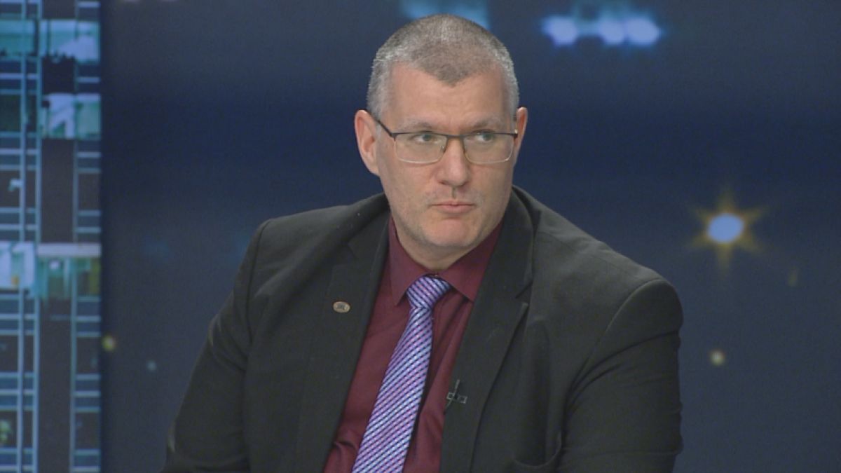 Проф. Георги Момеков разкри ще ни спаси ли хининът от коронавируса